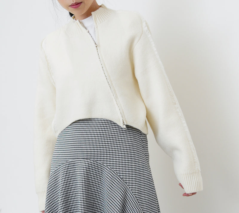 White knit crop jacket in fringe trimmed