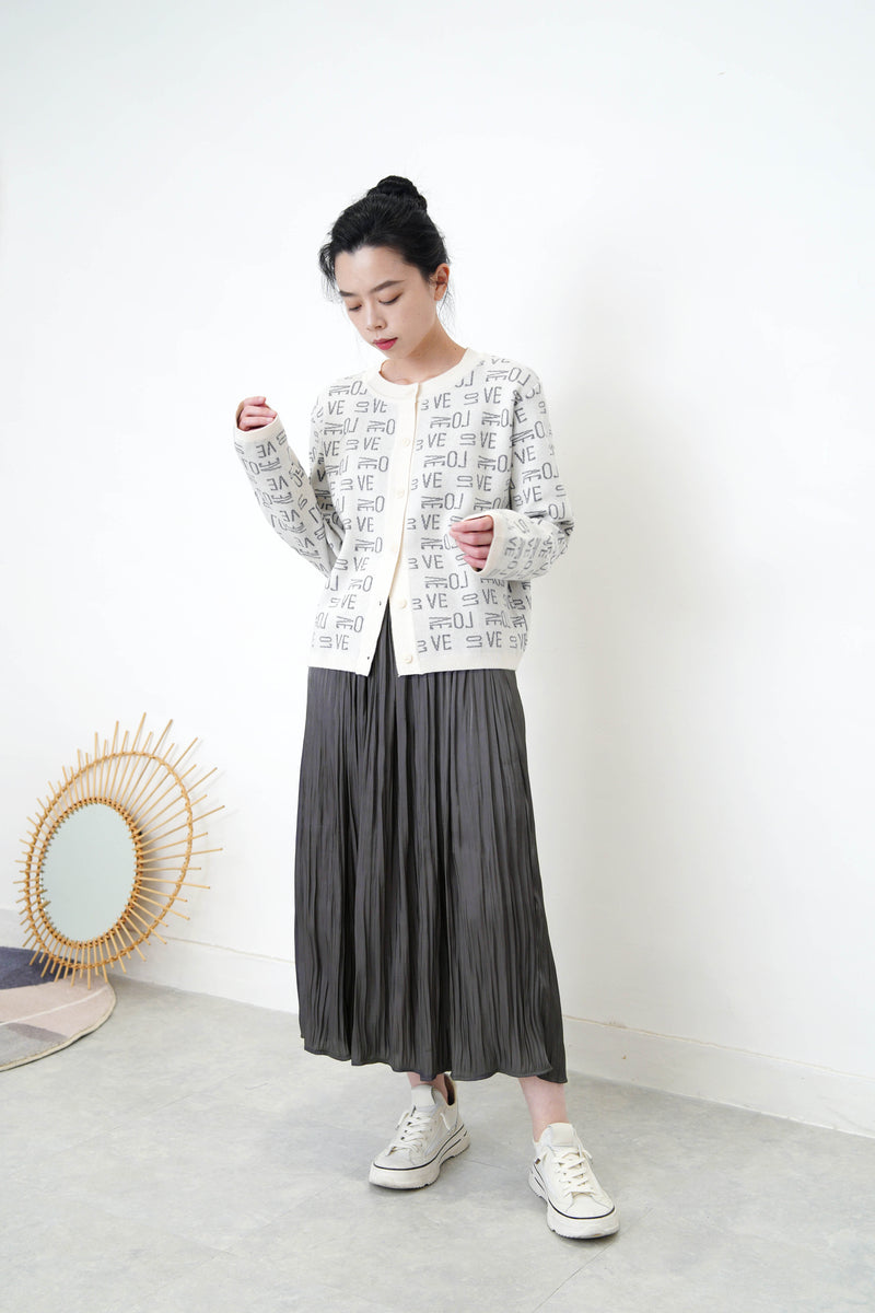 Premium cardigan in love letter print