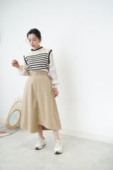 Beige stripes top in balloon sleeves