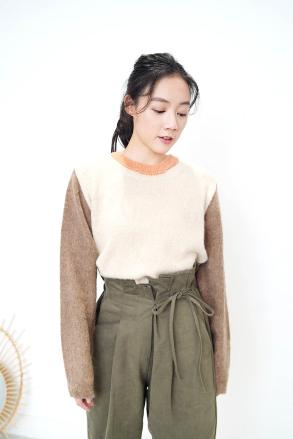 Brown tone patchwork soft sweater