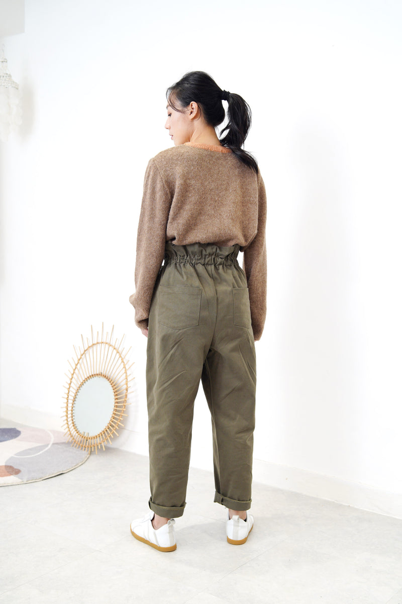 Khaki trousers w/ string details