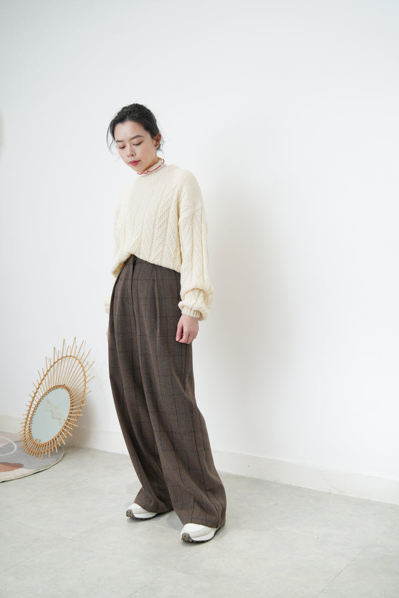 Brown checked high waist trousers