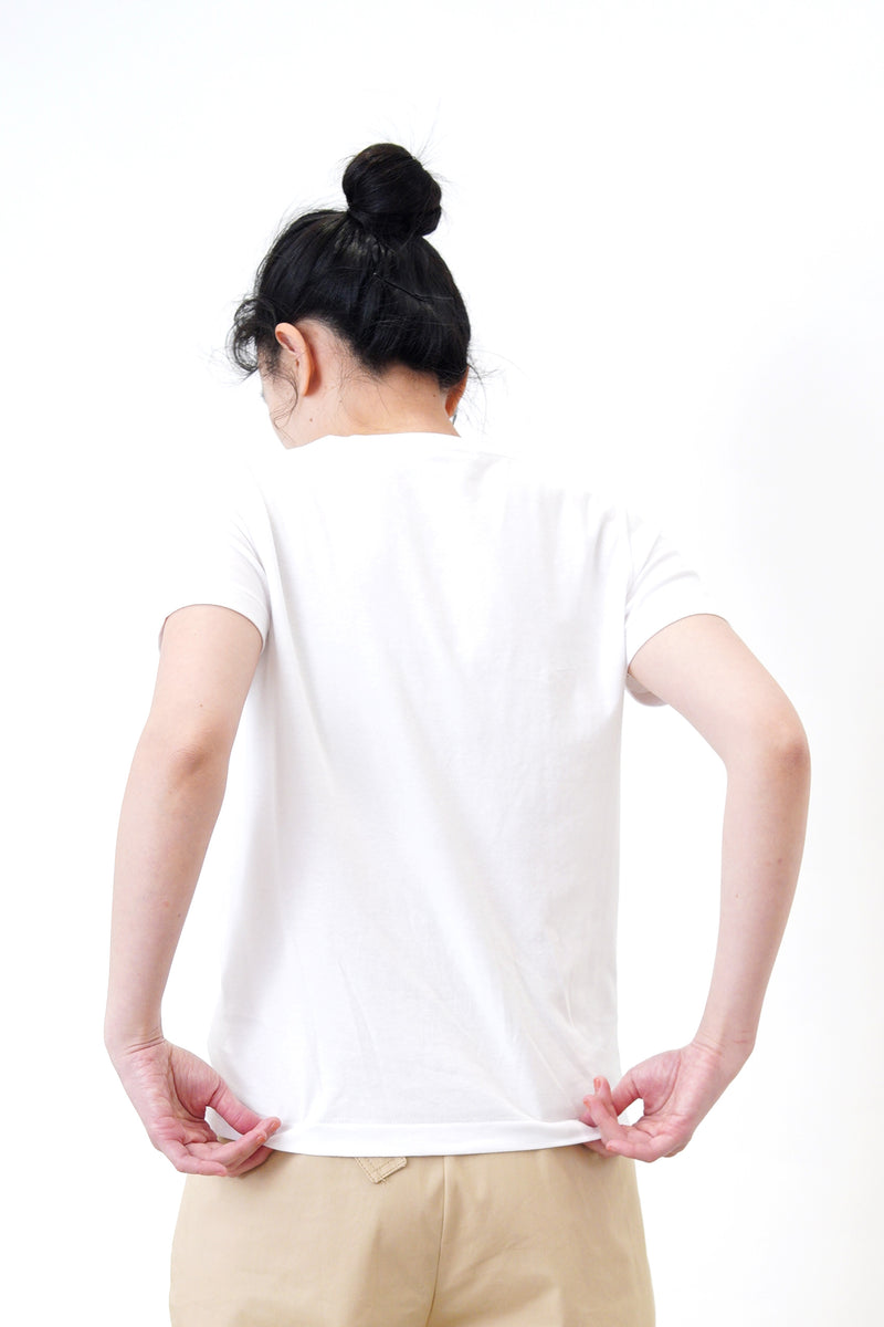 White basic tee top
