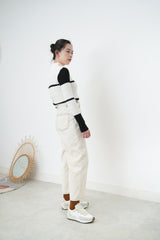 B/W contrast knit top
