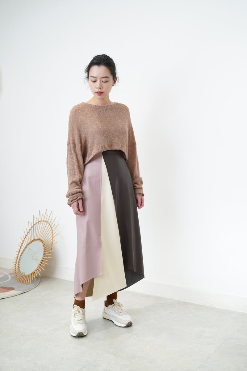 Pacthwork faux leather skirt