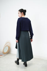 Navy cardigan w/ tweed outline triming