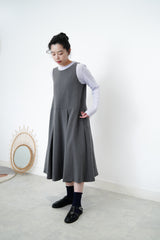 Grey  pleats dress w/ ribbon back