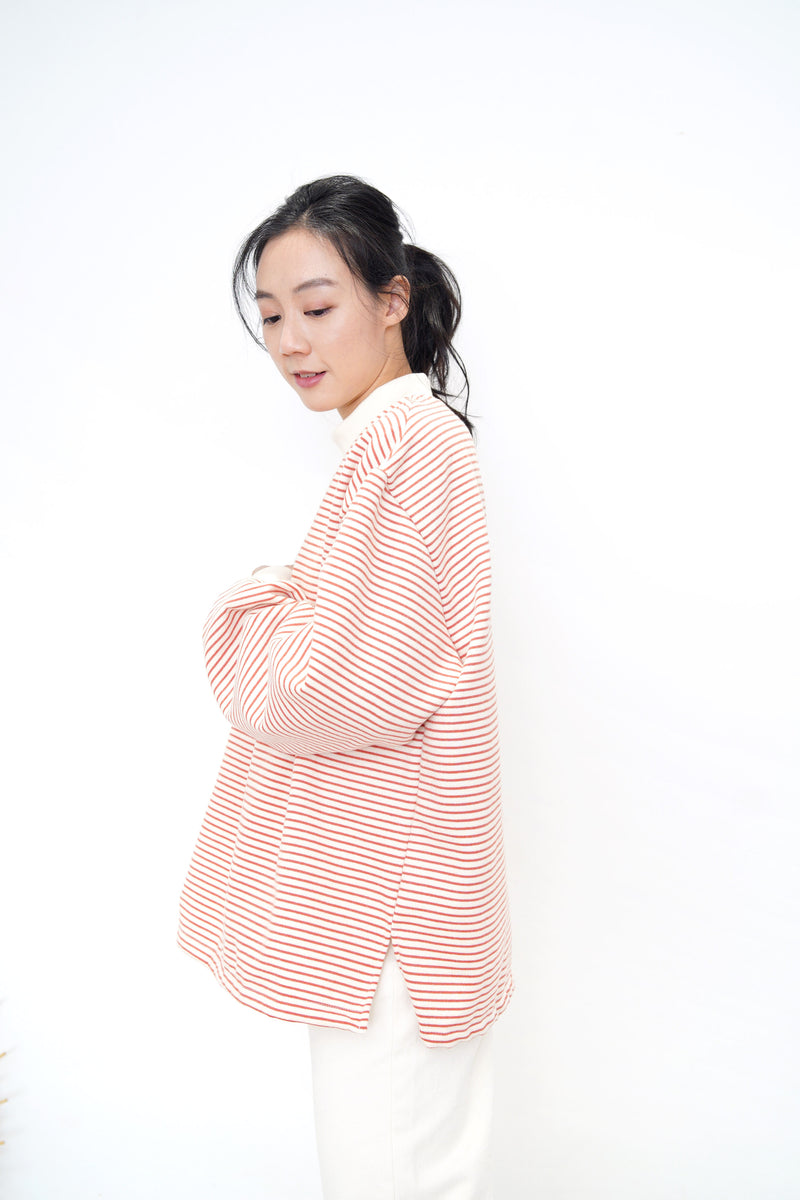 Red stripes pullover in funnel neck