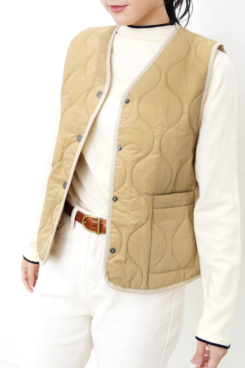 Beige quilted vest & coat in set