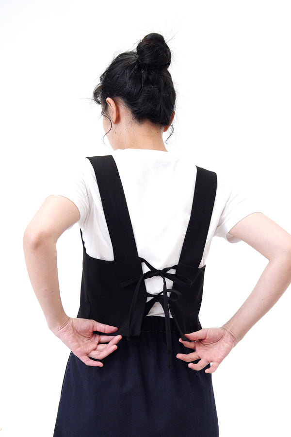 Black square neck vest in strings details back