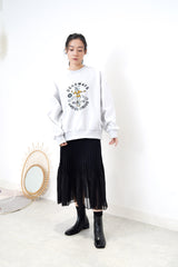 Grey pullover in vintage circus graphics