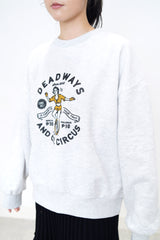Grey pullover in vintage circus graphics
