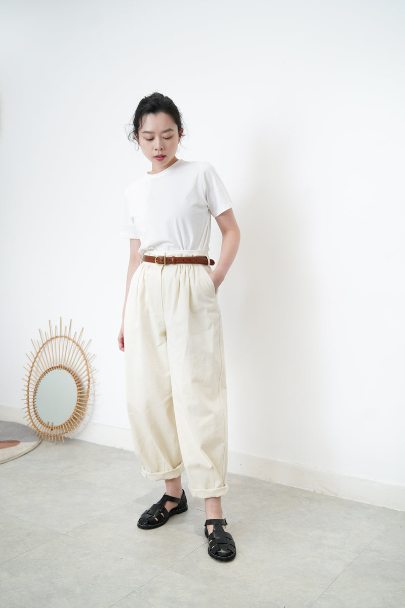White basic tee