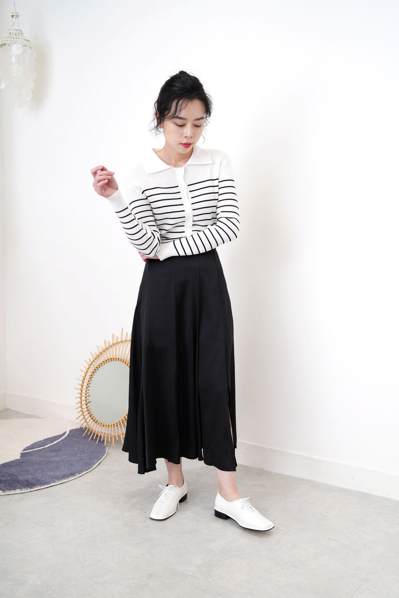White stripes texture cardigan w/ collar