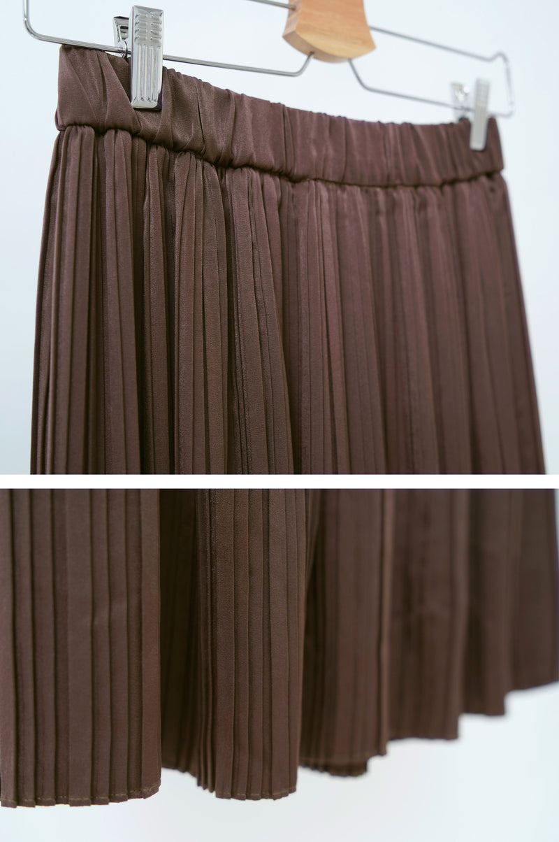Dark brown pleats skirt