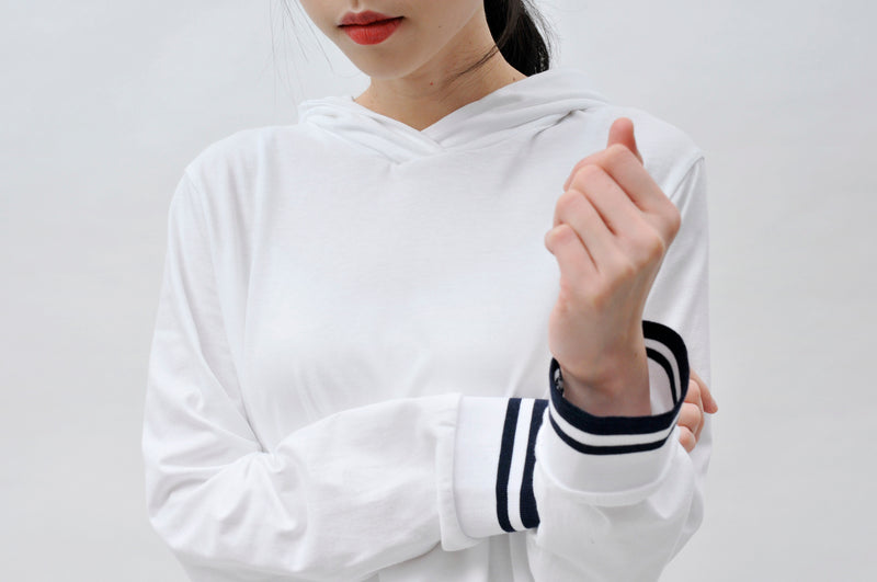 White cotton hoodie in zip detail