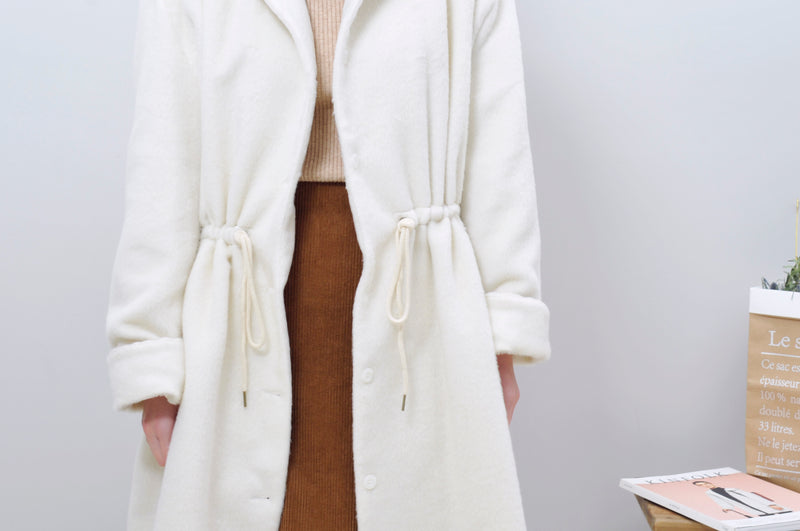 White textured coat w/ waist drawstring