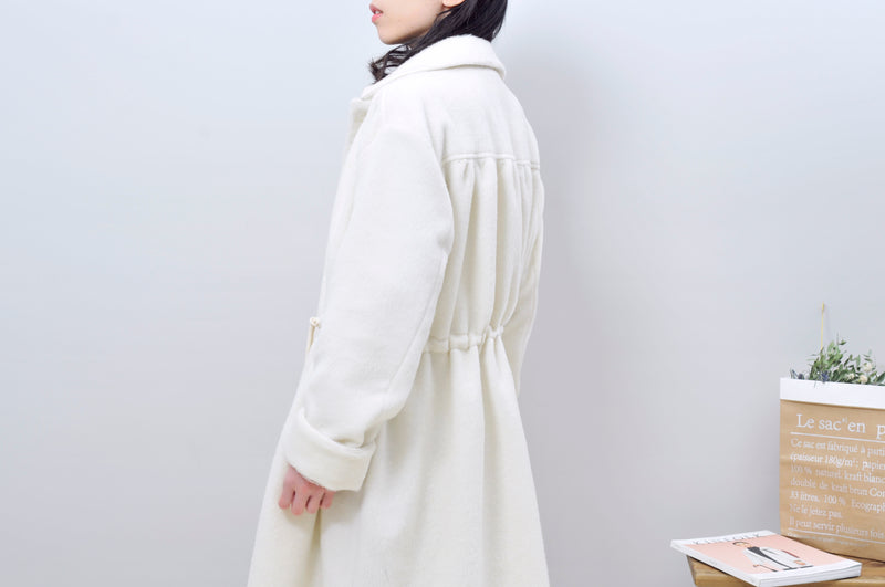 White textured coat w/ waist drawstring